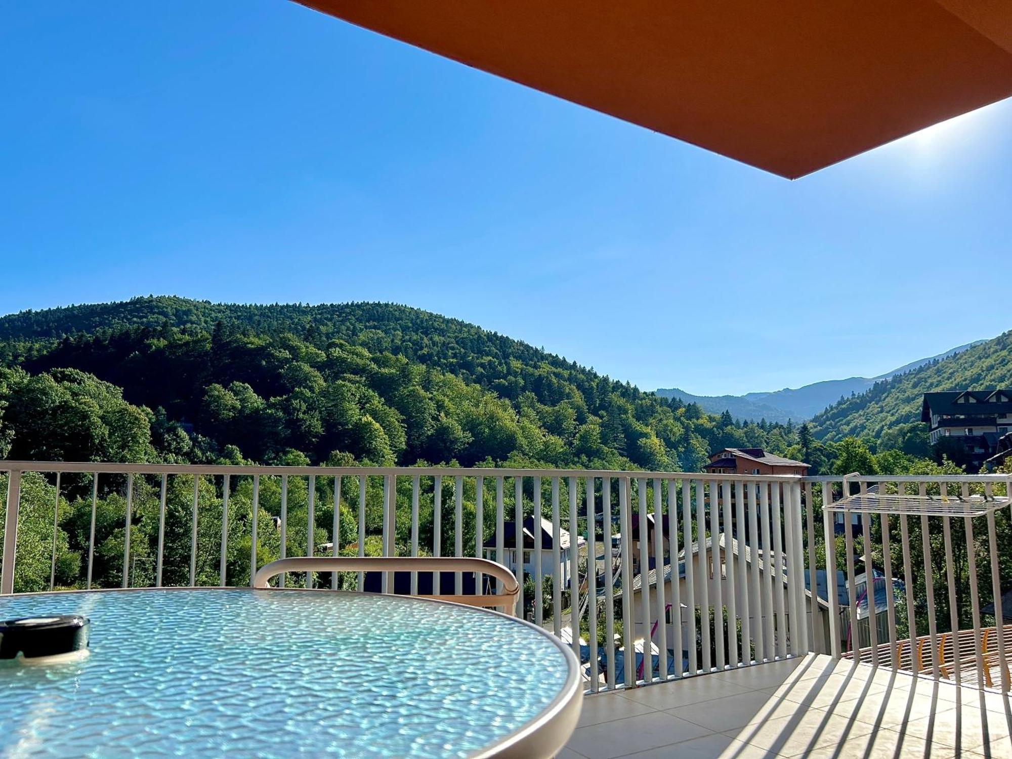 Ferienwohnung Morning Panoramic View Sinaia Exterior foto